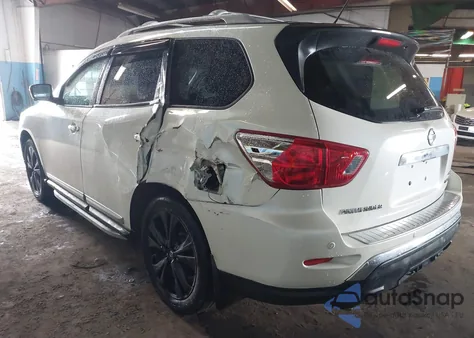 2017 Nissan Pathfinder Platinum из США, поврежденный, VIN 5N1DR2MM6HC668911